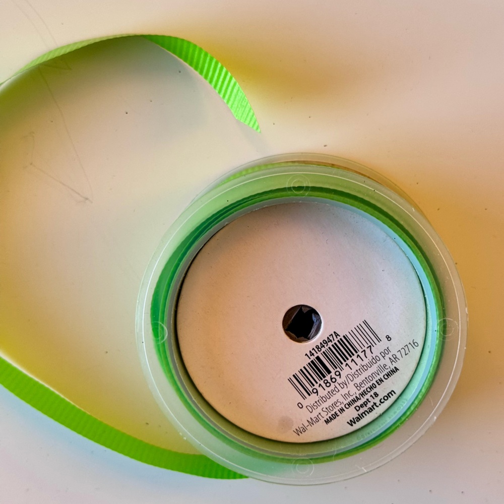 HALLMARK Lime Green Curling Ribbon Spool - Picture 7 of 7